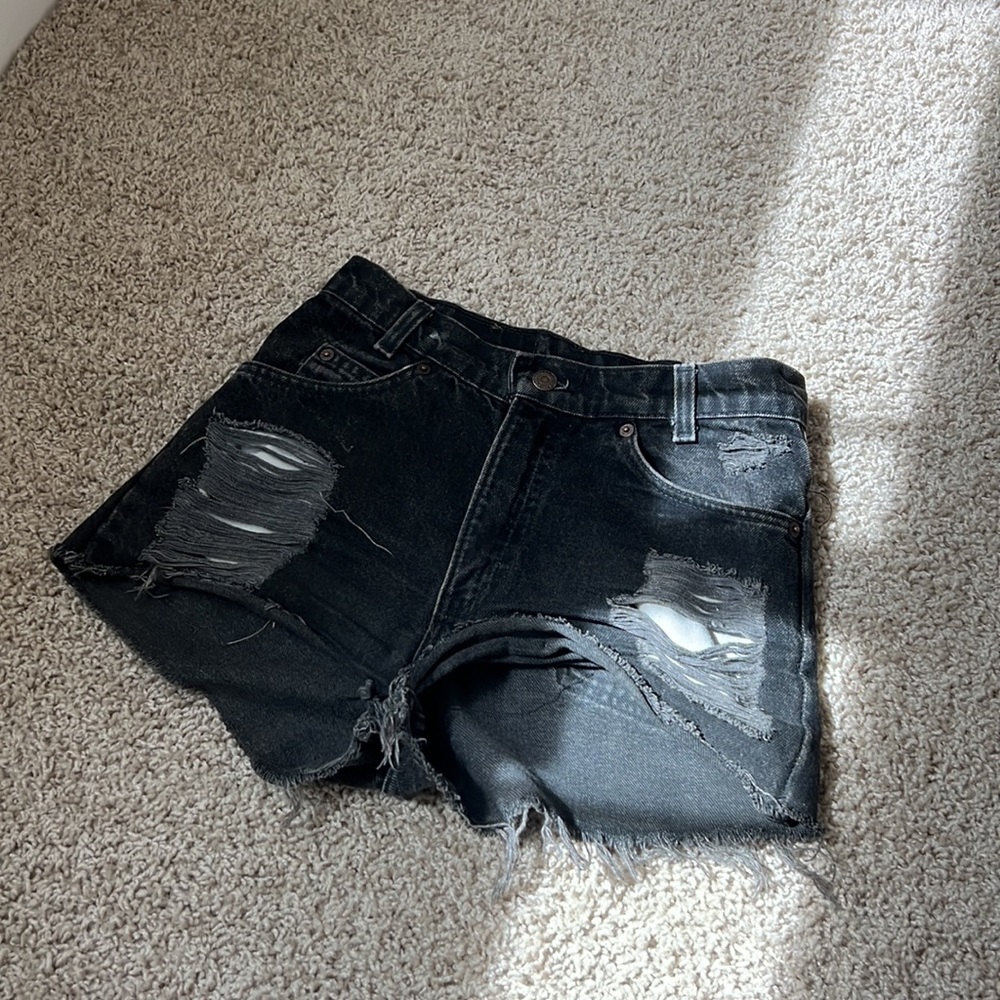 Levi’s 550 Custom Made Ripped Denim Shorts.